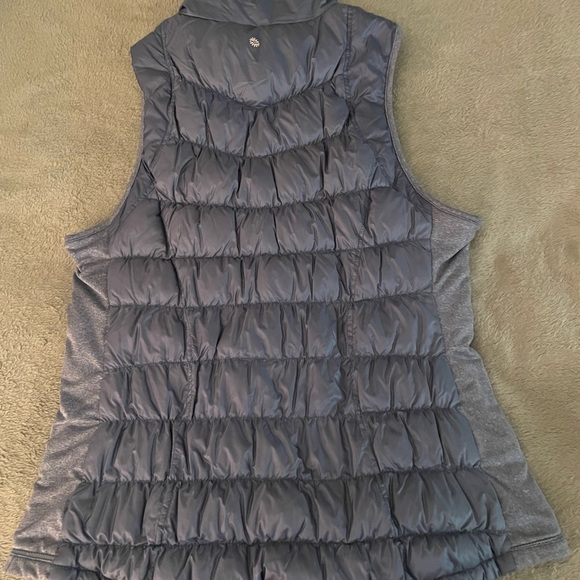 Tangerine Blue puffy vest - Picture 2 of 4